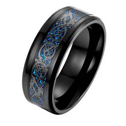 Holibanna Aliança de casamento masculina de carboneto de tungstênio com dragão celta de fibra de carbono, aliança de casamento polida (preto, azul, tamanho 9)