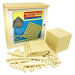 Material Dourado De Plástico Com Caixa de Madeira 611 Peças Carimbras